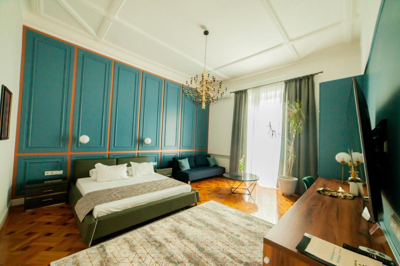 Matei Corvin Deluxe Apartment Cluj-Napoca Exterior photo